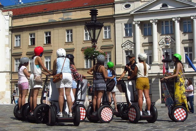(120min) Zagreb All Around Tour-all of the Lower town/Upper town - The coffee street segment: a built-in evening-stroll hint