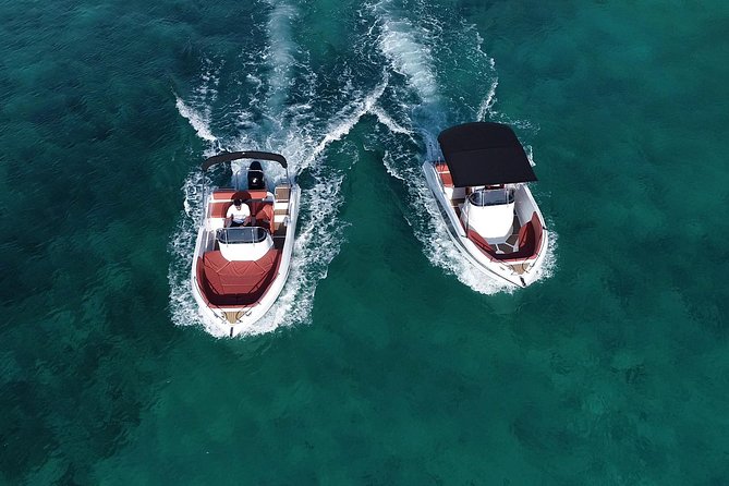 2 hours Elafiti Islands Private Tour by Barracuda 545 - On-board comfort and value: drinks, bottled water, and gear