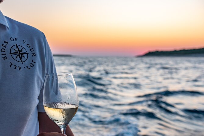 3 Hours Private Wine and Sunset Tour - Key highlights at a glance