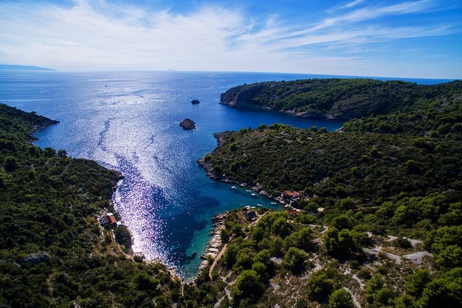 4-Island Split Boat Tour (Brač, Pakleni, Hvar, Šolta) - Getting To Trg Franje Tuđmana: Pickup, Timing, and How It Feels