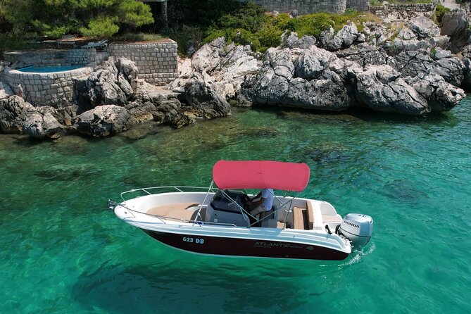 4h Small group boat tour to Blue cave and sandy beach with drinks - How this Dubrovnik boat tour fits together