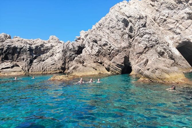 4h Small group boat tour to Blue cave and sandy beach with drinks - Šunj Beach on Lopud: sandy time after cave work