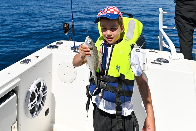 5-Hours Blue Lagoon Fishing and Snorkeling Trip from Trogir - Who’s really running the show: guidance you can feel