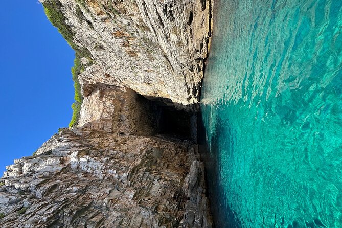 8h from Dubrovnik to the Elafiti islands with Quicksilver 675 boat - Weather-Dependent Boat Day: How to Make It Stress-Free