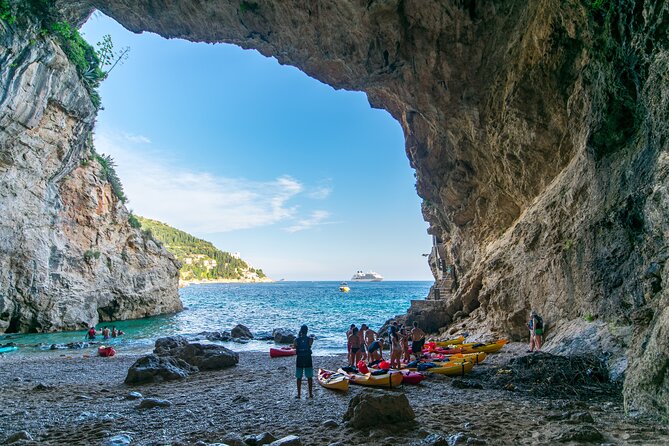 Afternoon Dubrovnik Guided Kayaking Tour - Dubrovnik City Walls Views: Learning on the Water
