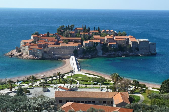 Albania & Montenegro - 2 Days Private Tour from Dubrovnik - Montenegro Starts With a Quick Look: Sveti Stefan