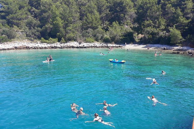 All Inclusive Brac and Solta islands swimming cruise - What to pack (so your day stays easy)