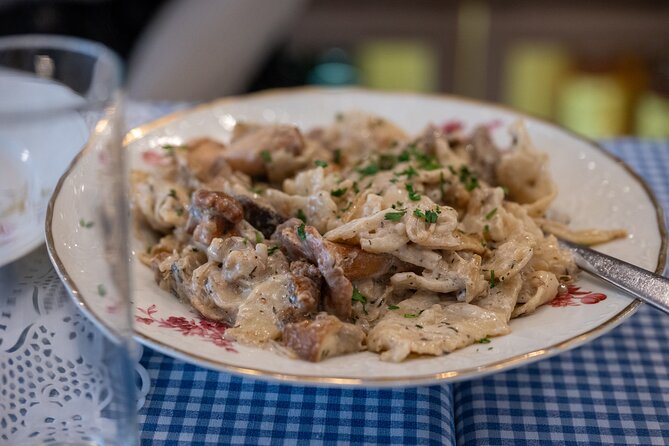 Authentic Croatian Food & Heritage Walk in a Small Group - Dolac Market and the kumice: The Real Local Shopping Scene