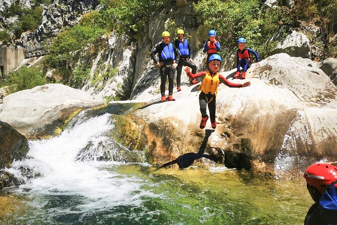 Basic Canyoning on Cetina River from Split or Zadvarje - Group size and guide attention