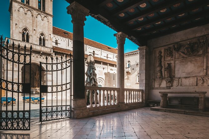 Best of Split & Trogir: Private VIP Tour with Local Guide - Saint Lawrence Cathedral: Romanesque-Gothic layers in one long building story