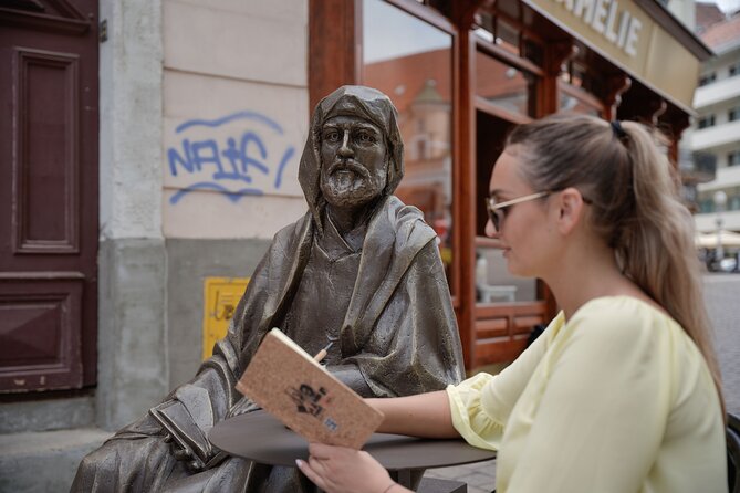 Best of Zagreb! Self-guided Waking tour Sit&Meet Croatian greats! - FAQ