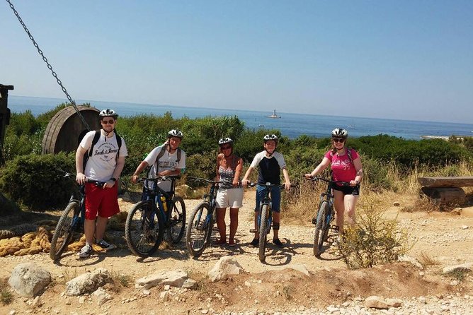 Bike Experience through Kamenjak - Safari Bar: the break that turns a ride into a day out