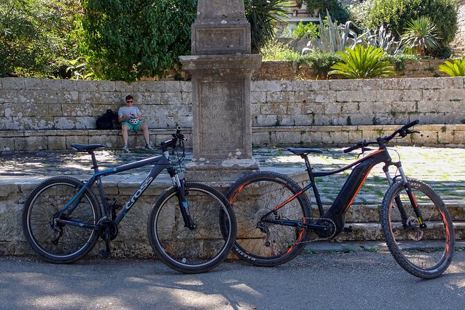 Bike & Wine Korčula Adventure - Half Day Guided Bike Tour - Lumbarda winery time: wine history, snack pacing, and three pours