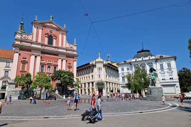 Bled Lake and Ljubljana Extra Small Group Tour from Zagreb - Stop 3: Ljubljana center stroll on and around the Ljubljanica
