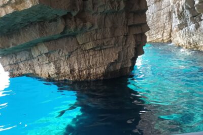 BLUE CAVE & 5 islands tour from Hvar - Green Cave quick look: short time, ticketed