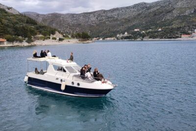 Blue Cave and caves Discovery Dubrovnik - Group Tour by Boat - Dubrovnik stop: a quick start that sets your expectations