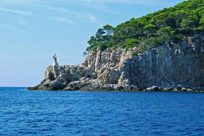 Blue Cave and caves Discovery Dubrovnik - Group Tour by Boat - Boat comfort, crowding, and the crew: where experiences really differ