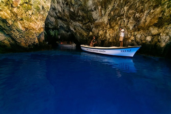 Blue Cave and Pakleni Islands group Tour from Hvar - Green Cave stop: optional entry, and that choice matters
