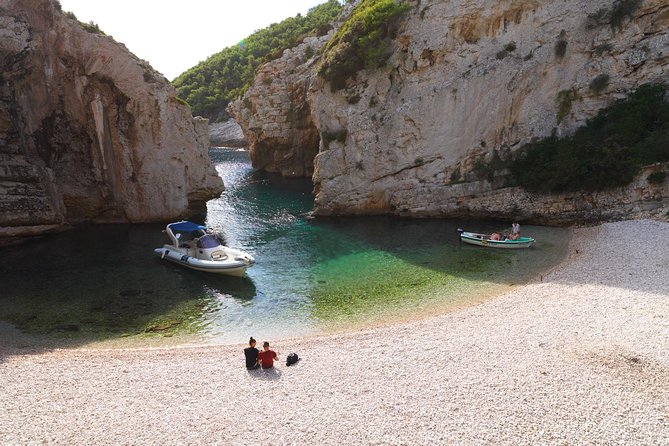 Blue Cave and Pakleni Islands group Tour from Hvar - Stiniva Cove: the swimming beach that people rave about