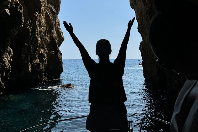 Blue Cave Boat Tour in Dubrovnik - Entering the Cave Circuit: Expect Variety, Not One Perfect Movie Scene