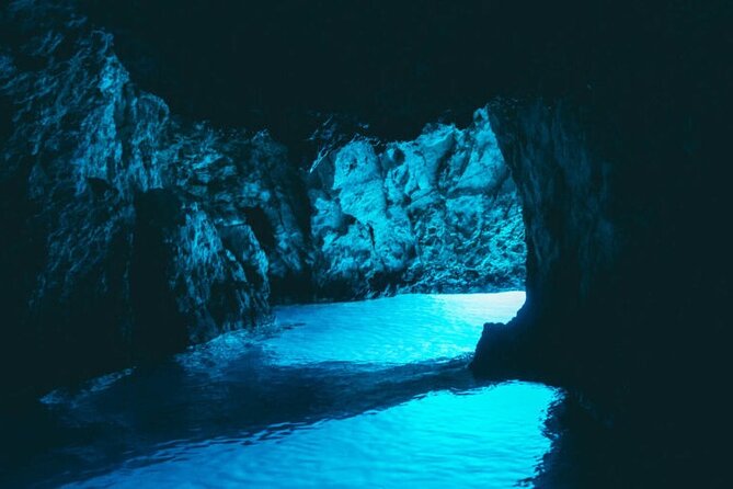 Blue Cave Full-Day Boat Tour with Hvar and 5 Islands - A day from Split that feels like more than a checklist