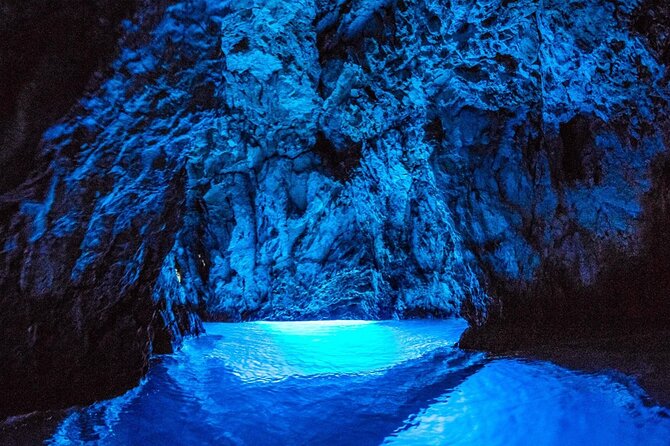 Blue cave group tour with swimming and snorkelling from Hvar - Price and ticket reality: what $118.56 becomes on the ground