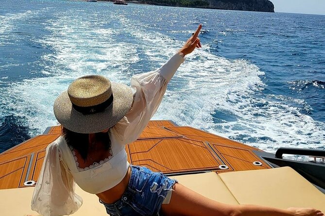 Blue Cave & Hvar, 5 Islands Speedboat with Luxury Seats in Shade - Price and value: what you pay for, what costs extra, and where it’s worth it