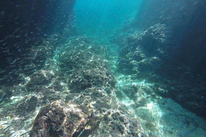 Blue cave tour with a speedboat-small group - Drinks included: nice touch, but use it wisely