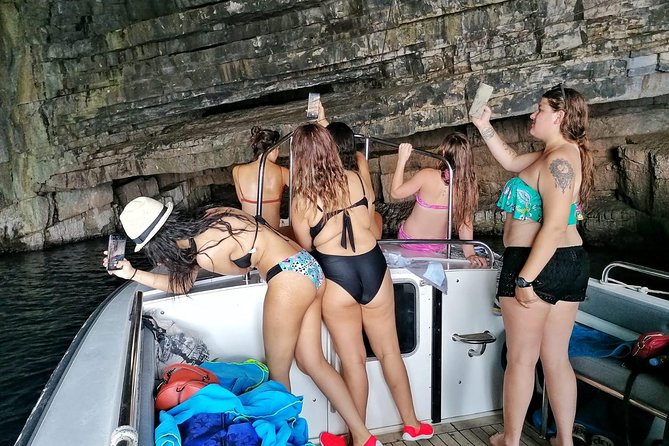 Blue cave tour with speed boat from town Hvar - Price and value: what $215.51 is buying you