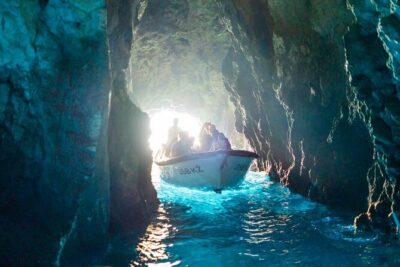 Blue & Green Cave Vis Island and Pakleni Islands Private Day Trip from Hvar - The Boat Reality: RIB Comfort vs. Choppy-Water Conditions