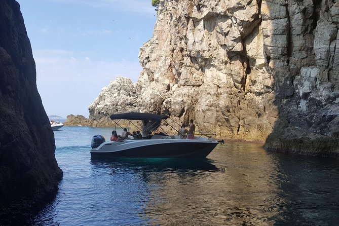 Blue & Green cave,Šunj beach - with drinks small group speedboat - Drinks onboard: included comfort that changes the vibe