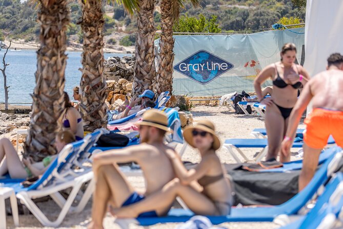 Blue Lagoon & 3 Islands Cruise with Lunch from Split - Meeting at St. Nicholas Pier: Timing and How the Day Starts