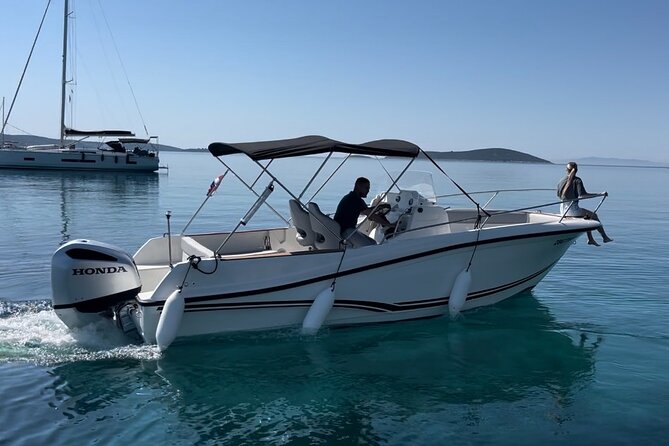 Blue Lagoon and 3 Islands Speedboat Tour from Trogir - A 5-hour Croatia day that feels efficient (without feeling rushed)