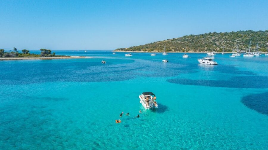 Blue Lagoon and hidden gems of island Šolta - Key points before you go