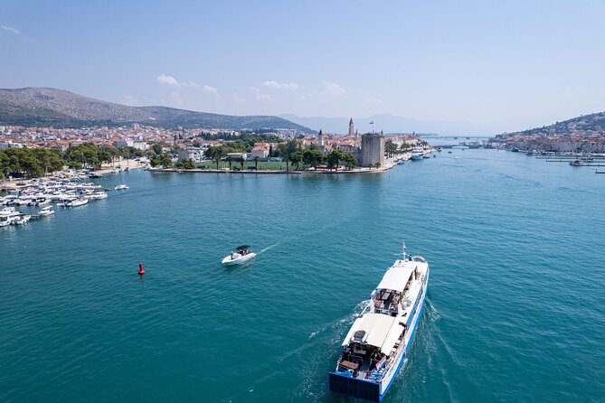 Blue Lagoon, Shipwreck, and Trogir with Lunch and Drink - Nečujam and the Kontessa Shipwreck: Snorkeling With a Purpose