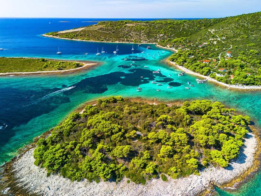 Blue Lagoon & Šolta Small-Group Boat Tour from Split - Maslinica on Šolta: village time with real charm and breathing space