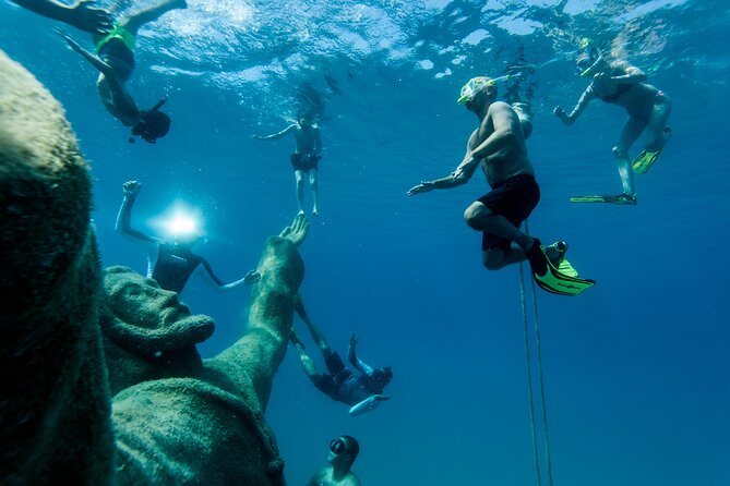 Blue Lagoon & Underwater Museum from Split with Lunch & Drinks - DJ ride back and the timing of your day