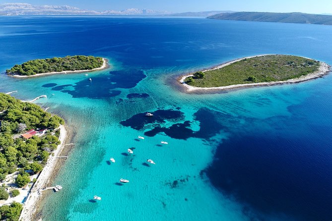 Blue Lagoon & Wine tasting - 3 islands tour - Why this boat day feels more personal than it sounds