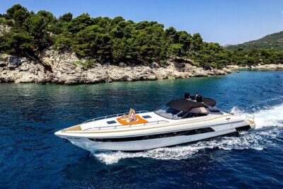 Boat discovery: private one-day Korčula adventure - Elaphiti Islands swim and snorkel: Koločep, Šipan, or Lopud