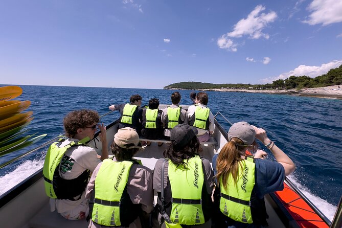 BOAT & KAYAK! Sea Adventure - Snorkeling & Cliff Jumps - GoPro photos and videos: a useful memory, not a replacement for your own camera