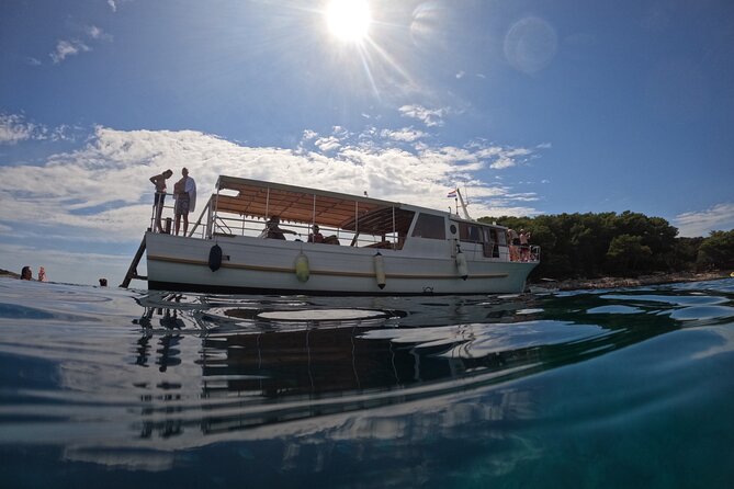 Boat Tour at Delfina Hvar - Stop 2: Pakleni Islands Bays at St. Clement and Marinkovac