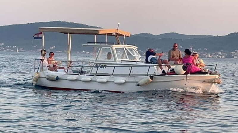 Boat tour from Zadar: Preko – Hidden Bay – Ošljak - Meeting at Obala kneza Branimira (INA Pier) and Getting on a Clean Speedboat