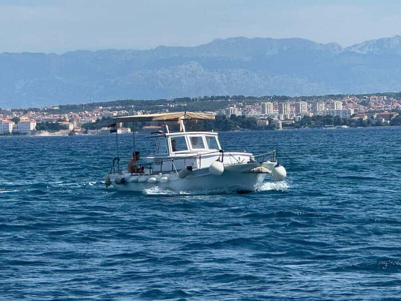 Boat tour from Zadar: Preko – Hidden Bay – Ošljak - Hidden Bay for Swimming: Crystal Water Moments Without the Full-Day Commitment