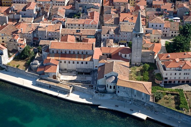 Boat trip to Rovinj and Vrsar from Poreč with lunch - Boat reality check: big-group cruise feel, not a quiet private sail