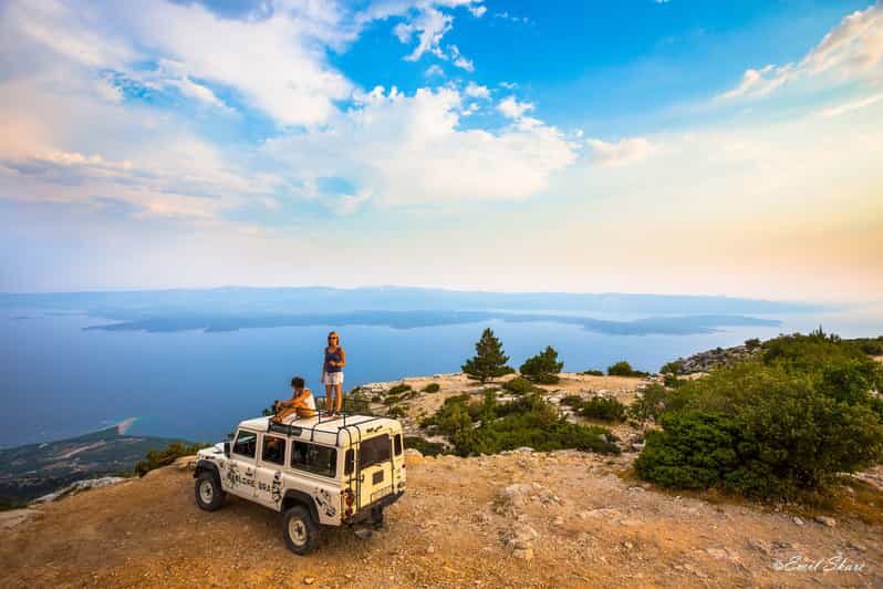 Brač: Island Exploration Tour by Four-Wheel Drive Jeep - Starting in Splitska and getting your bearings fast