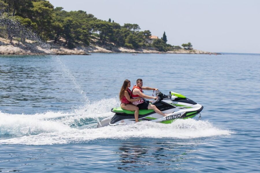 Cavtat: Jet ski rental - Who this jet ski rental suits best in Cavtat