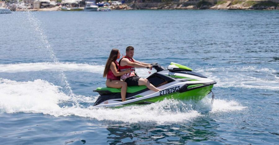 Cavtat: Jet ski rental - The 30-minute to 1-hour ride: what your time is really like