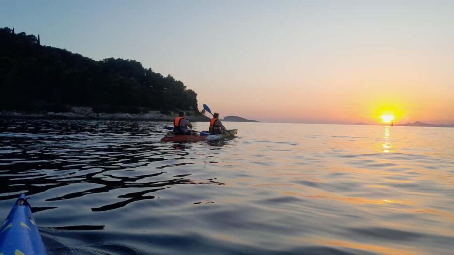 Cavtat: 'Pomalo' Sunset Guided Sea Kayaking Tour - How the 90 Minutes Feel: Enough Time to Enjoy, Not Enough to Burn Out