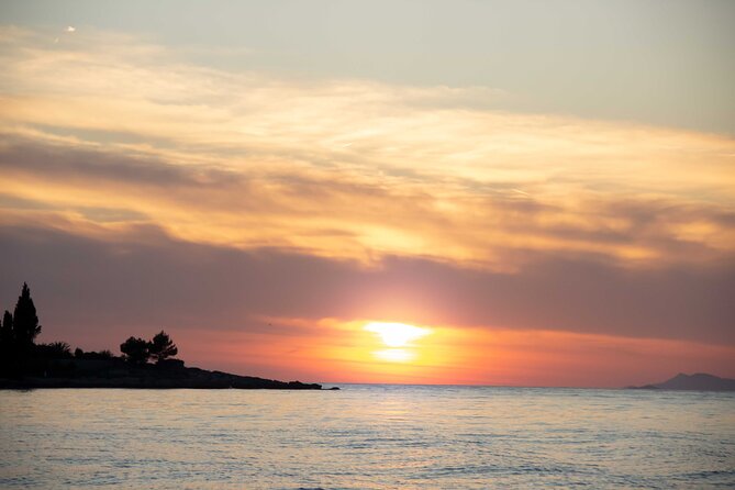 Cavtat Sunset Cruise with Cold Platter & Drinks - Passing Supetar and Bobara: Nice Variety Without Extra Fuss