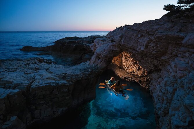 Clear Kayak Glow Night Tour - Weather, water comfort, and what to bring for an easy night